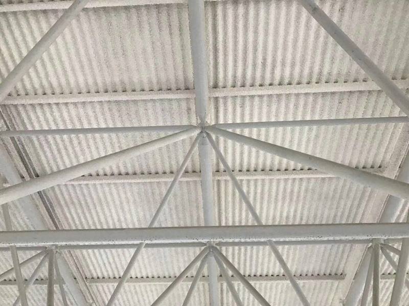 Nave industrial — Isolamento de cobertura